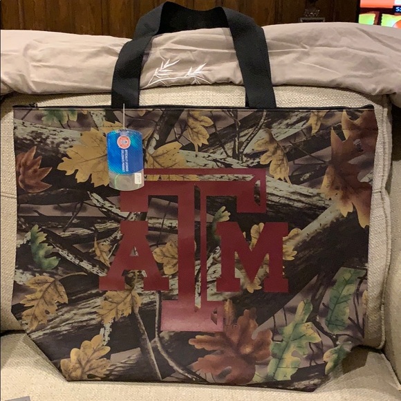 LAST ONE! TEXAS A&M Camo Vinyl Tote NWT